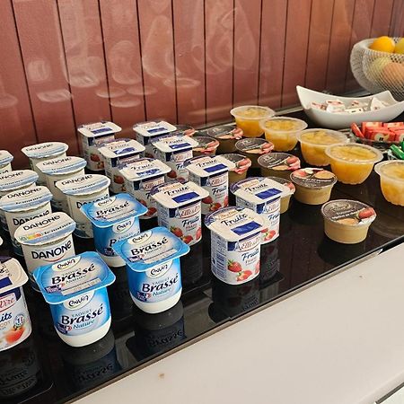 Brit Hotel Essentiel Pau Lescar Zewnętrze zdjęcie