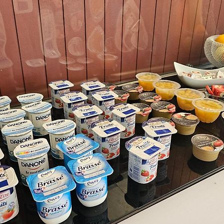 Brit Hotel Essentiel Pau Lescar Zewnętrze zdjęcie