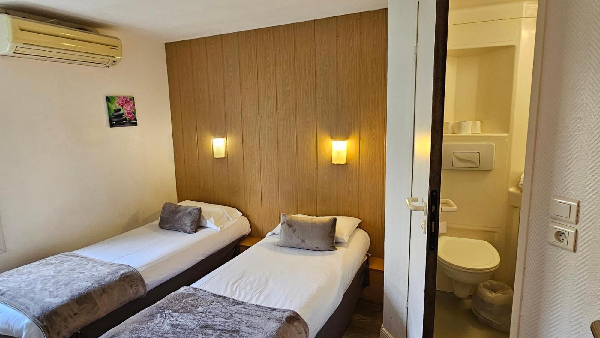 Brit Hotel Essentiel Pau Lescar Zewnętrze zdjęcie